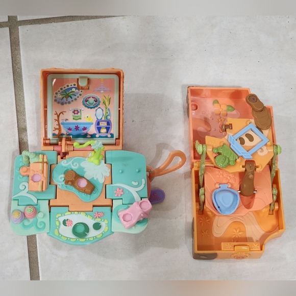 LPS LITTLEST PET SHOP 2006 Teeniest Pop Open Playground Playset #71421 mini dese - Picture 1 of 6